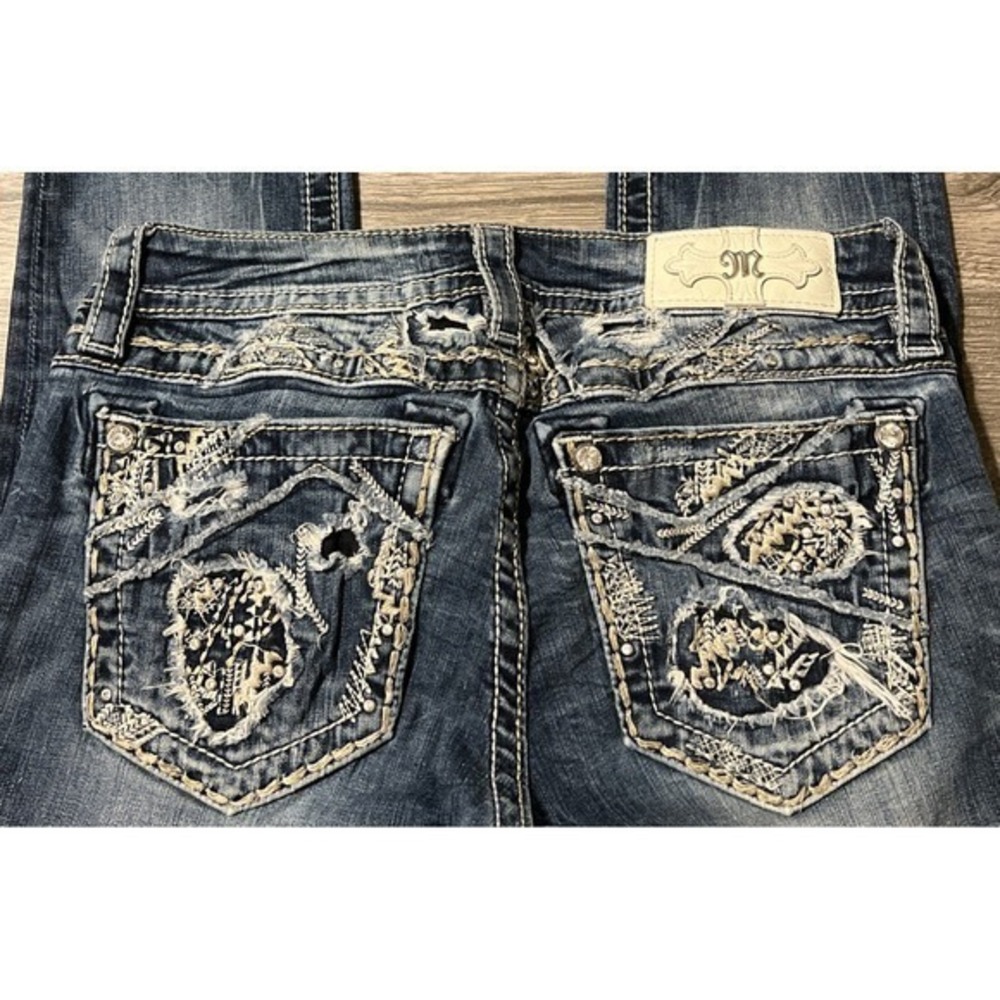 Miss Me Signature Embroidery Destroyed Pocket LowRise Skinny Jeans SZ 26 (28x31) - Picture 8 of 11